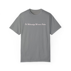 (Pink) “On Wednesdays We wear Lashes” Comfort T-shirt